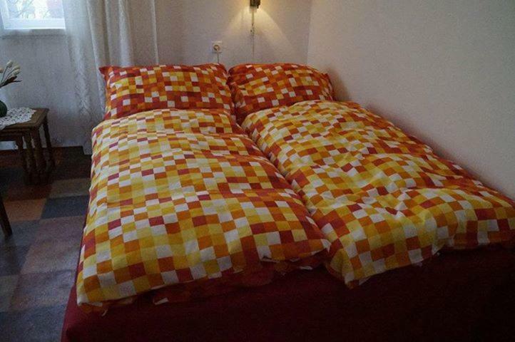 Deel Apartman Nyiregyhaza Bagian luar foto