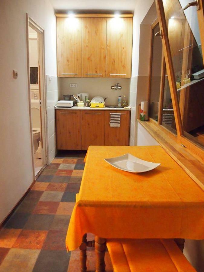 Deel Apartman Nyiregyhaza Bagian luar foto